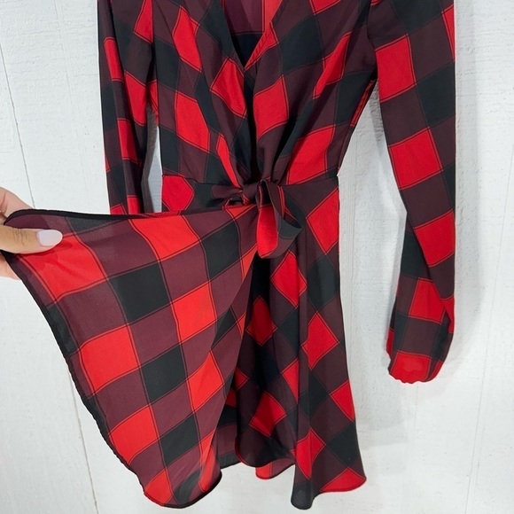 Express long sleeve plaid holiday mini dress size XXS - Picture 5 of 9